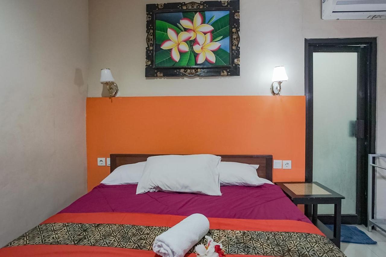 Taxa Uma Guest House Kuta Lombok Exterior foto